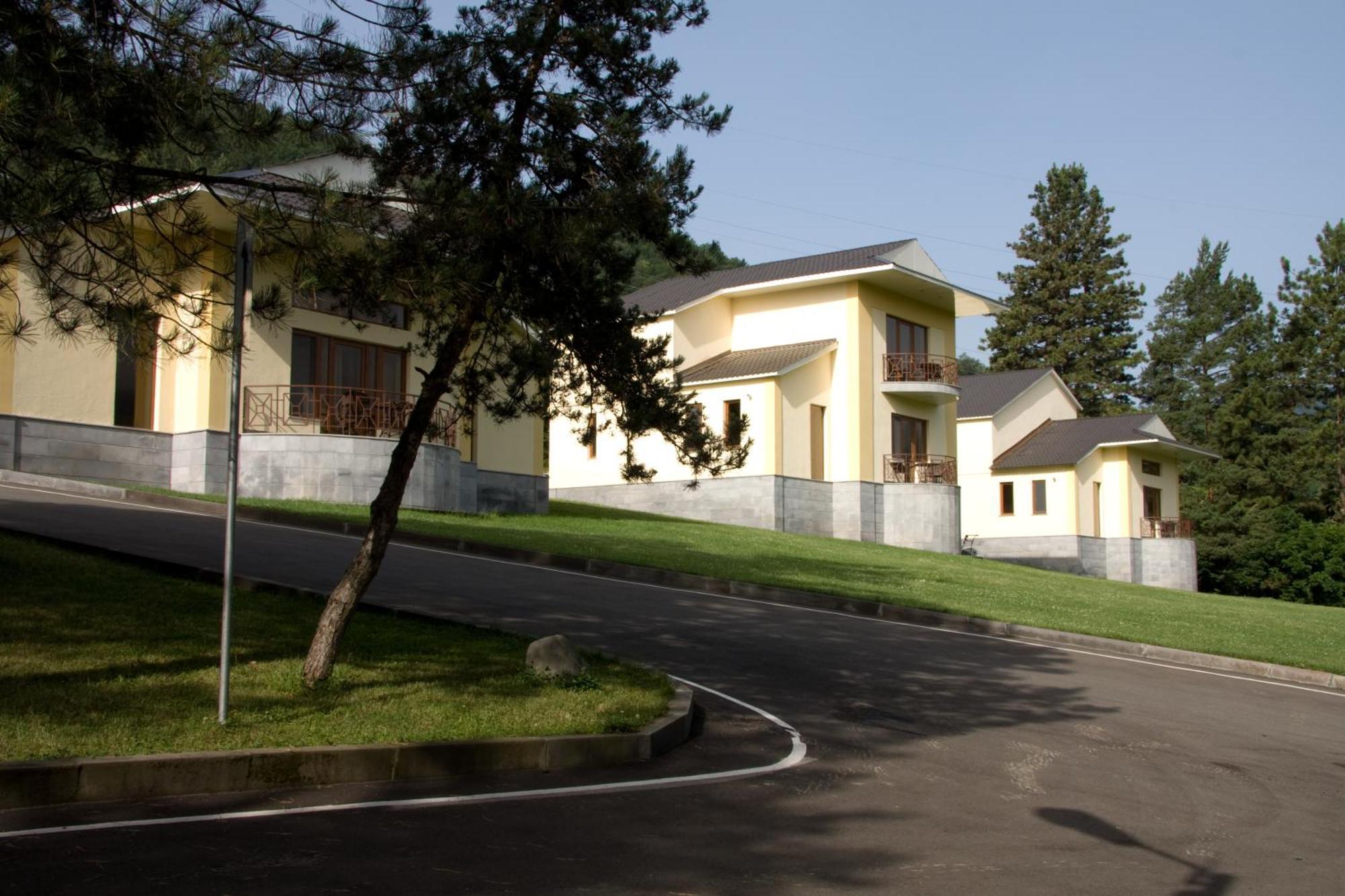 Hotel Dilijan Resort Dış mekan fotoğraf